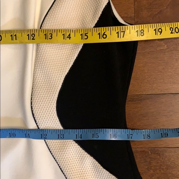 Ann Taylor NWOT Elegant Black&Cream Dress Size 10P - Picture 4 of 6